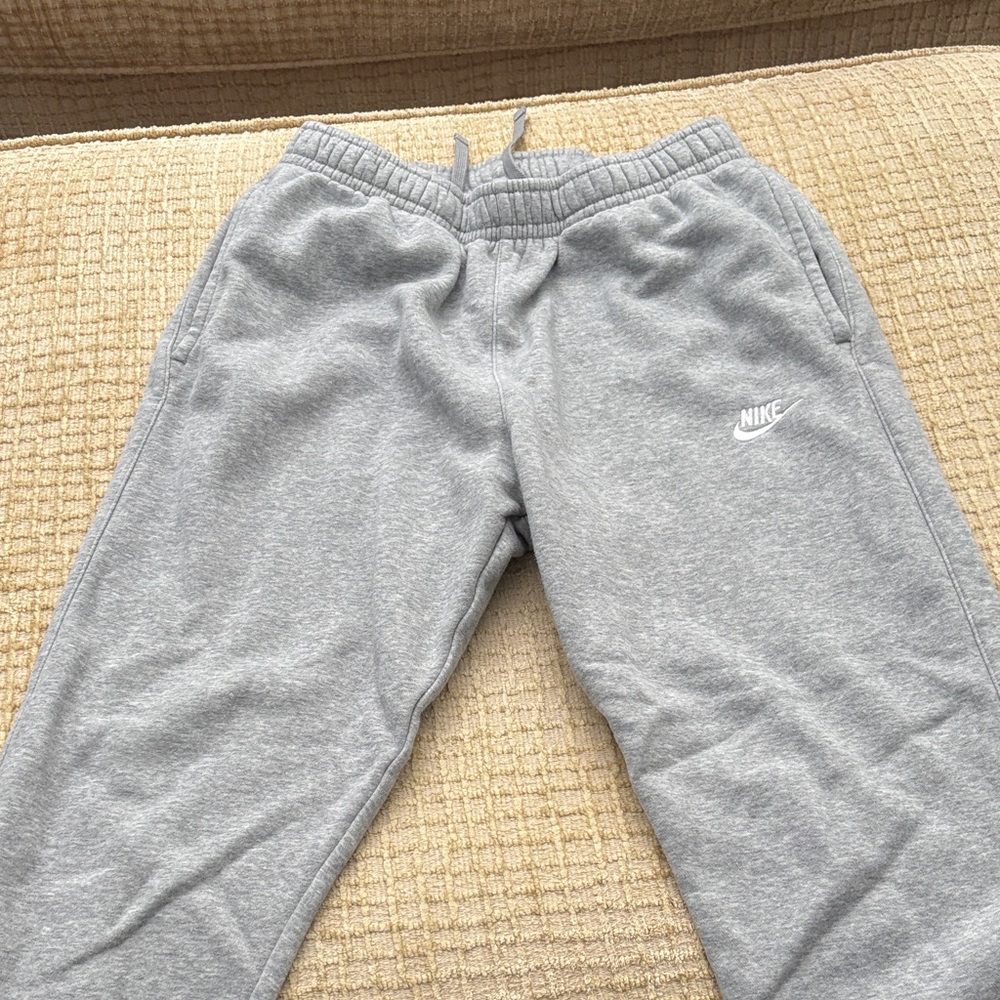 Nike Mens Light Gray Joggers